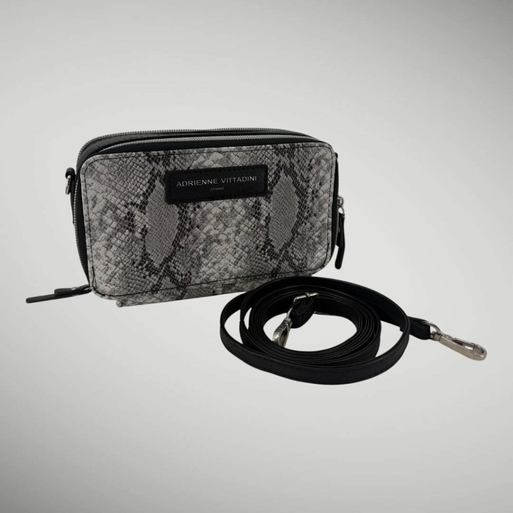 Adrienne Vittadini Grey Snakeskin‎ Wallet Crossbody